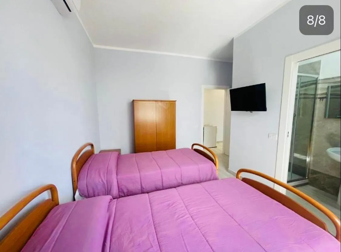 Guest house Affitta Camere Mattia Mottola Fiumicino Italy