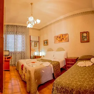 3* Pensjonat Hillary House